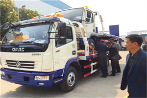 福鼎汽车道路救援拖车价格